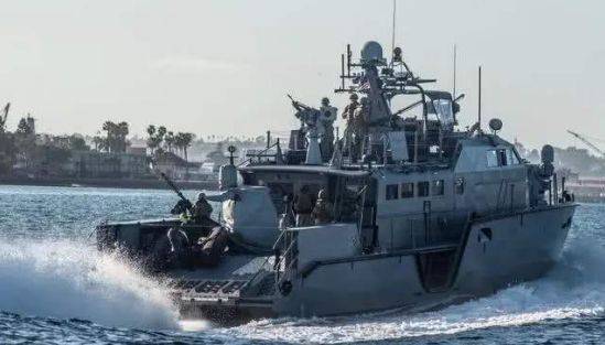 原创乌克兰越混越烂能造航母的苏联遗产继承者竟朝美国要几艘炮艇