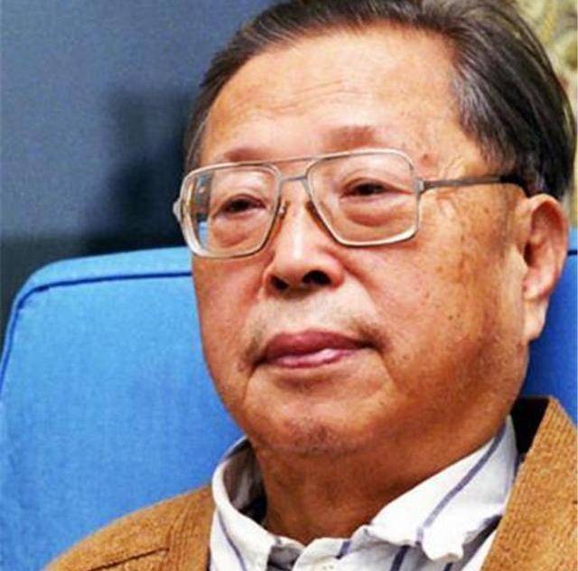 作品来源于生活,《雷雨》悲剧的背后,其实是曹禺的真实生活