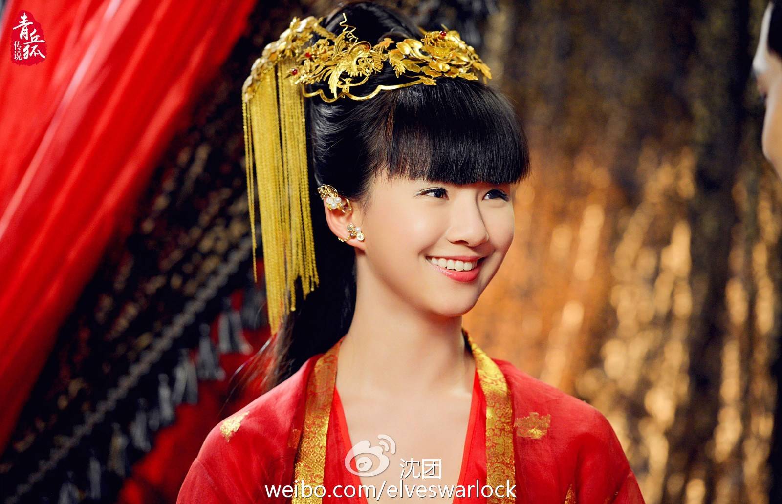 原创小彩旗春晚一舞成名,却不听杨丽萍话陷入低谷,一手好牌打稀烂