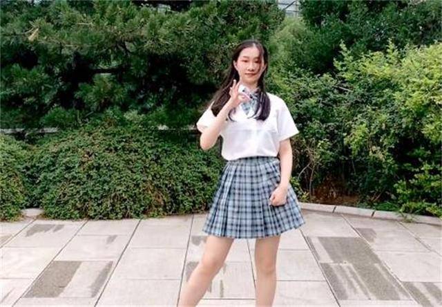 原创《最强大脑》被淘汰选手,王心冉成功镀金,杨轶成了最大赢家