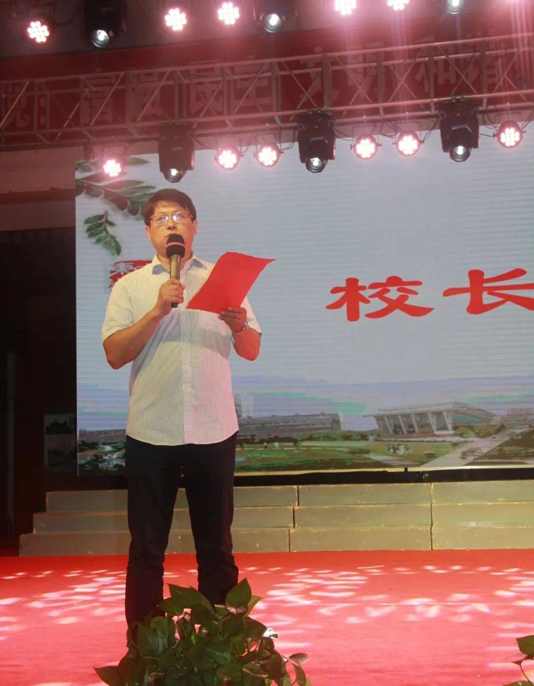 —海门东洲中学开展青春仪式暨期末庆典活动