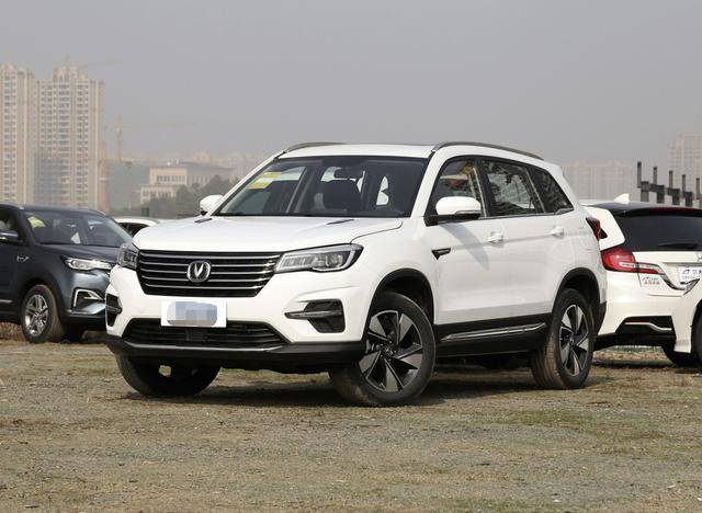 哈弗h6运动版优惠3.3万,长安cs75:撵不上