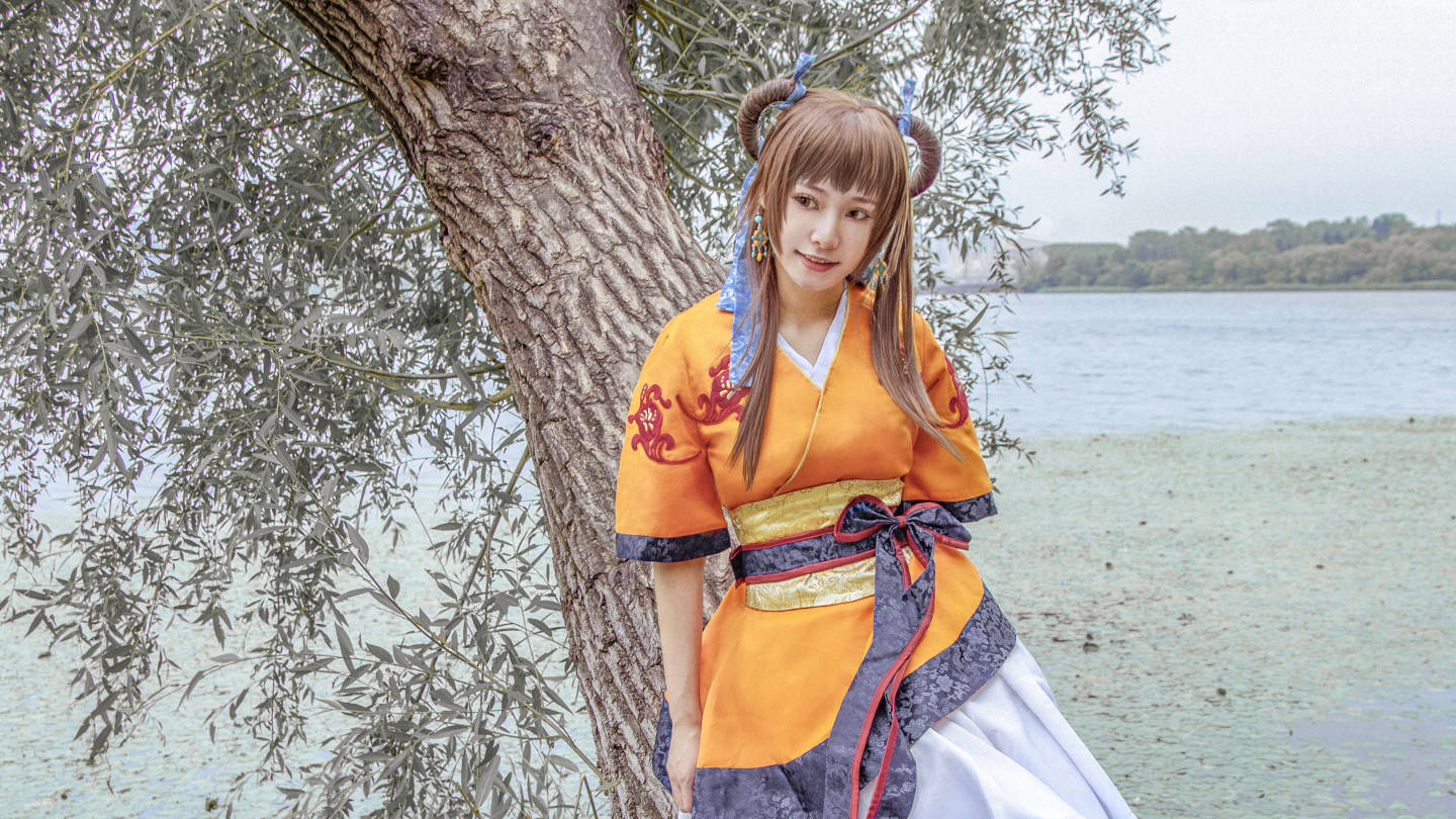 每日图鉴大赏,《秦时明月》高月cos,天真无邪的小公主!