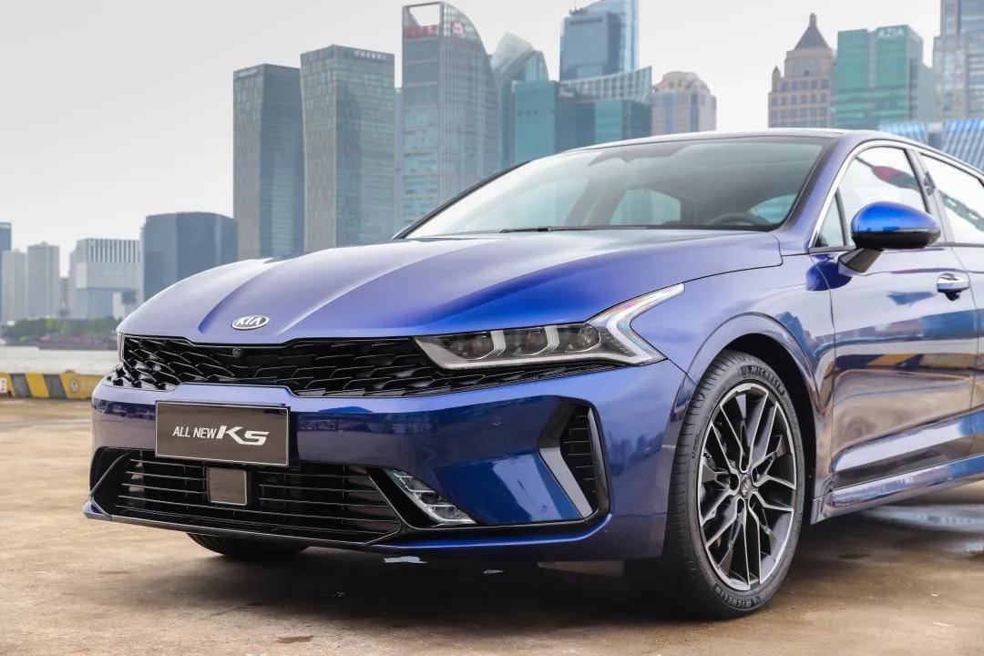 全新起亚k5:从现在起,请叫我"凯酷"_手机搜狐网