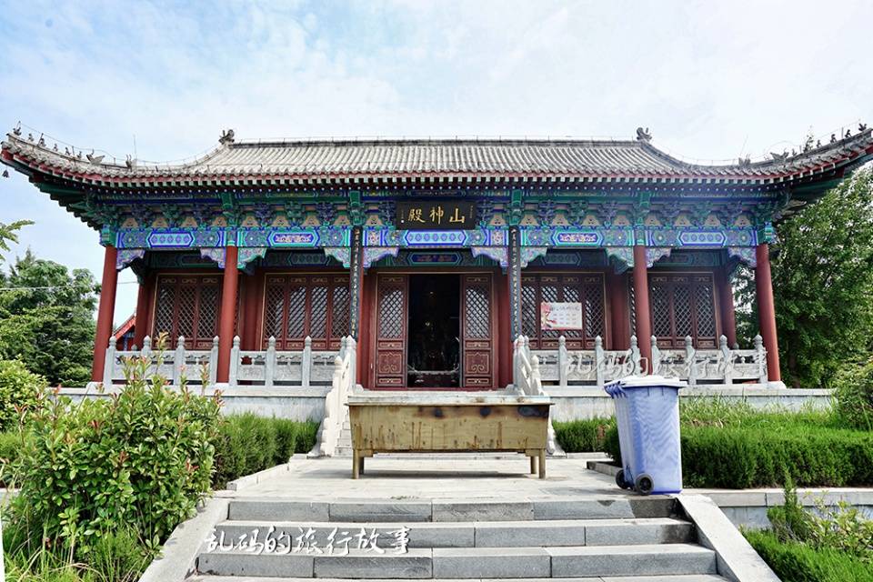 山东最低调道观 坐拥606吨全国最大石鼎 据说许愿很灵却少有人知