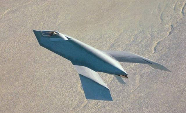 yf-118g隐身战机:比美军f-22更先进,迄今只对外展示一次被封存
