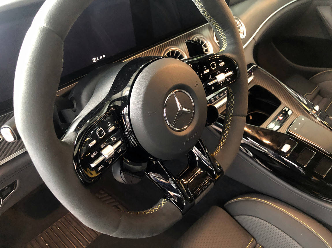 奔驰gt63s amg 先行版 白外黑内