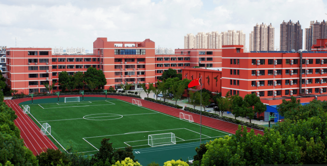 他成为魔都家长圈的宠儿!_国际学校