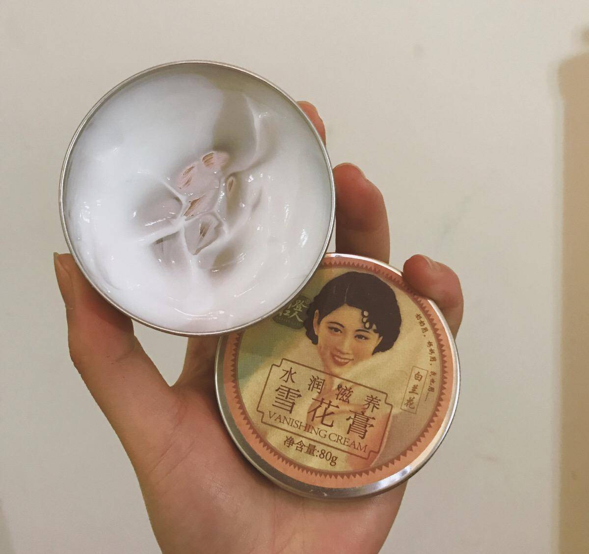 护肤品可不是越贵越好,经典又便宜的老国货,肌肤越擦越光滑_雪花膏