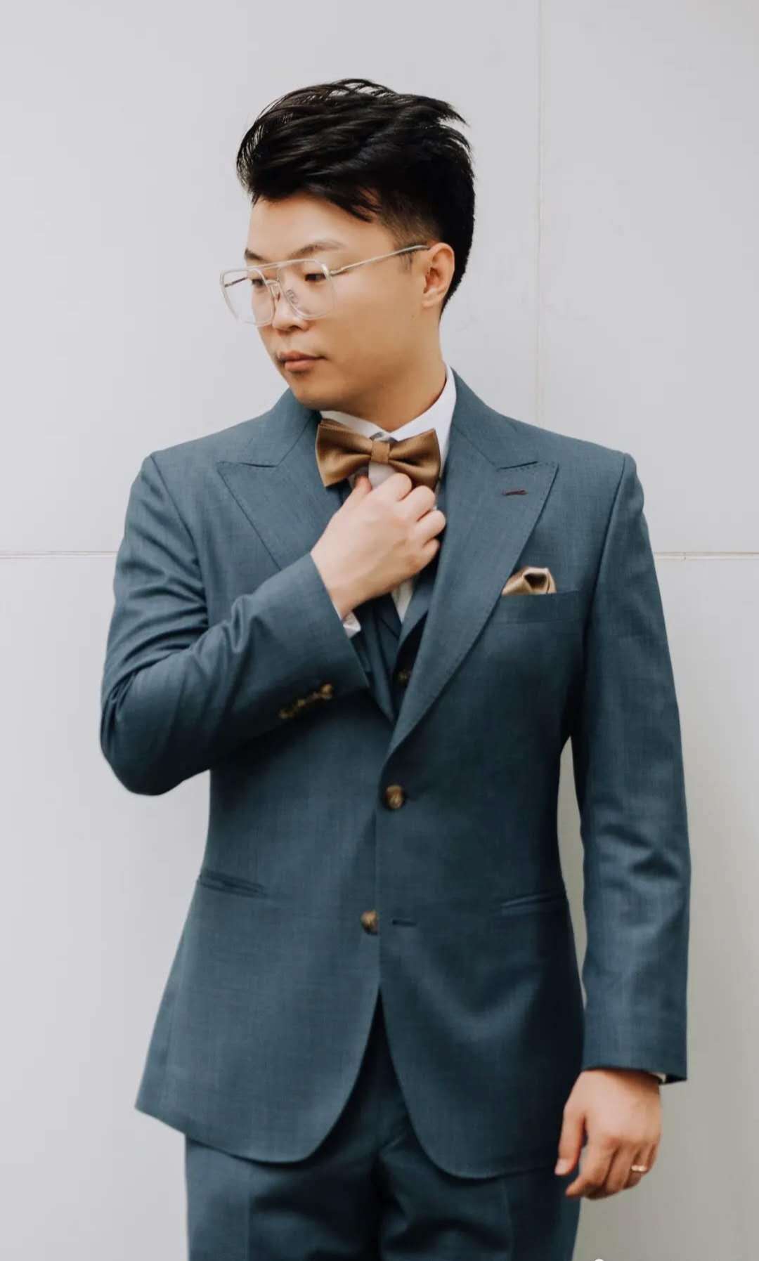 为什么同样是男人穿西装,有的穿的像行业精英,有的却像中介?_男性