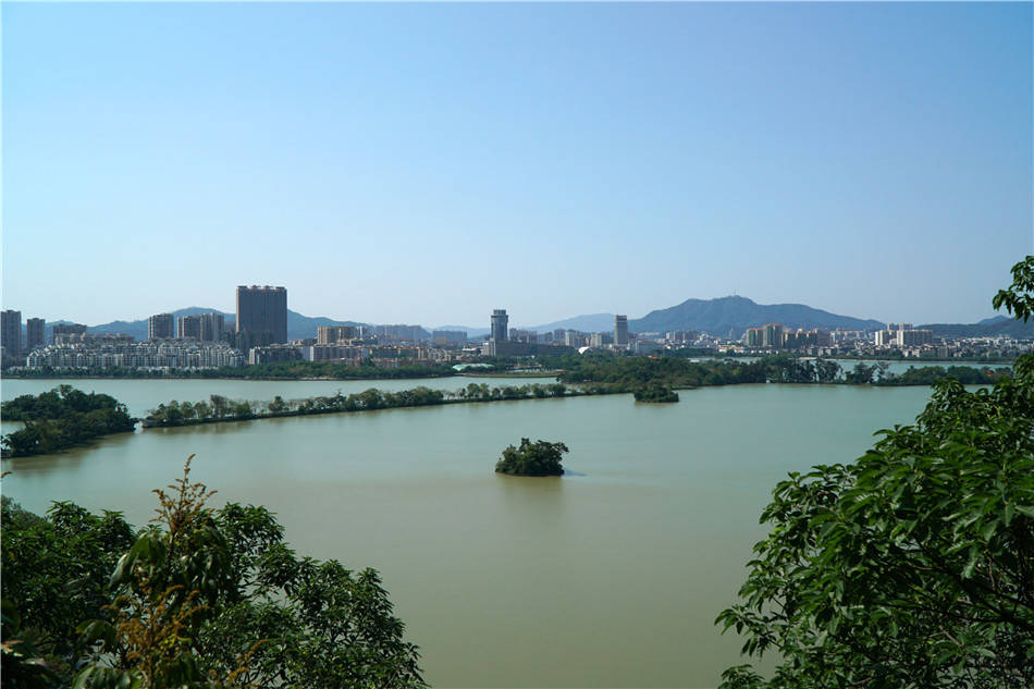 原创粤西行肇庆七星岩景观城市的山水园林格局