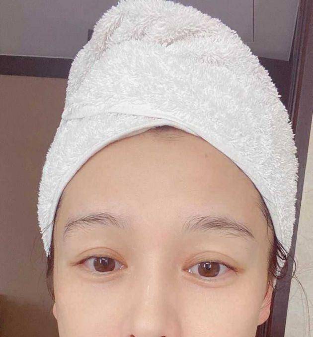 徐若瑄发零修图高清素颜照45岁的皮肤连毛孔都看不到