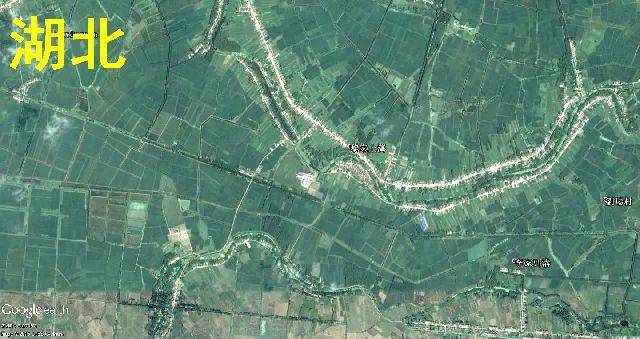 从卫星地图看中国农村和外国农村的差别