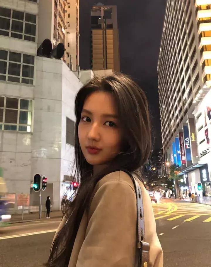 19岁谭旻萱无敌清爽,出道半年即成广告新宠~!