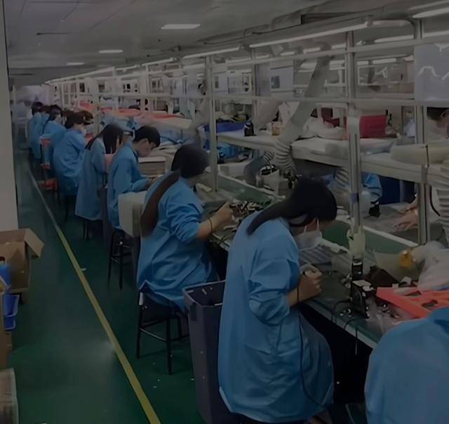 深圳某工厂暑假工不满意工作岗位,主管:想干就干,不干可以走人