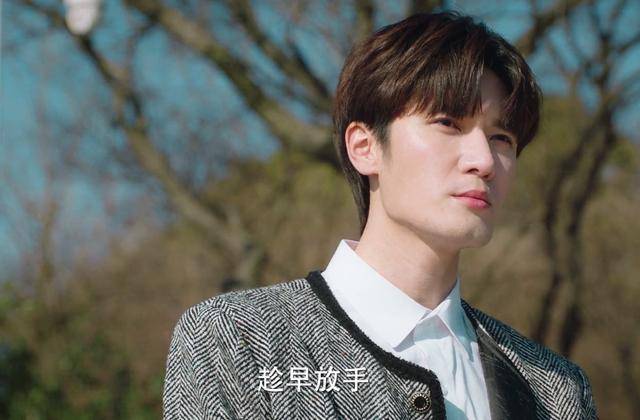 这部电视剧中有个让人心疼的男二号,这个就是刘宽海扮演的李哲.