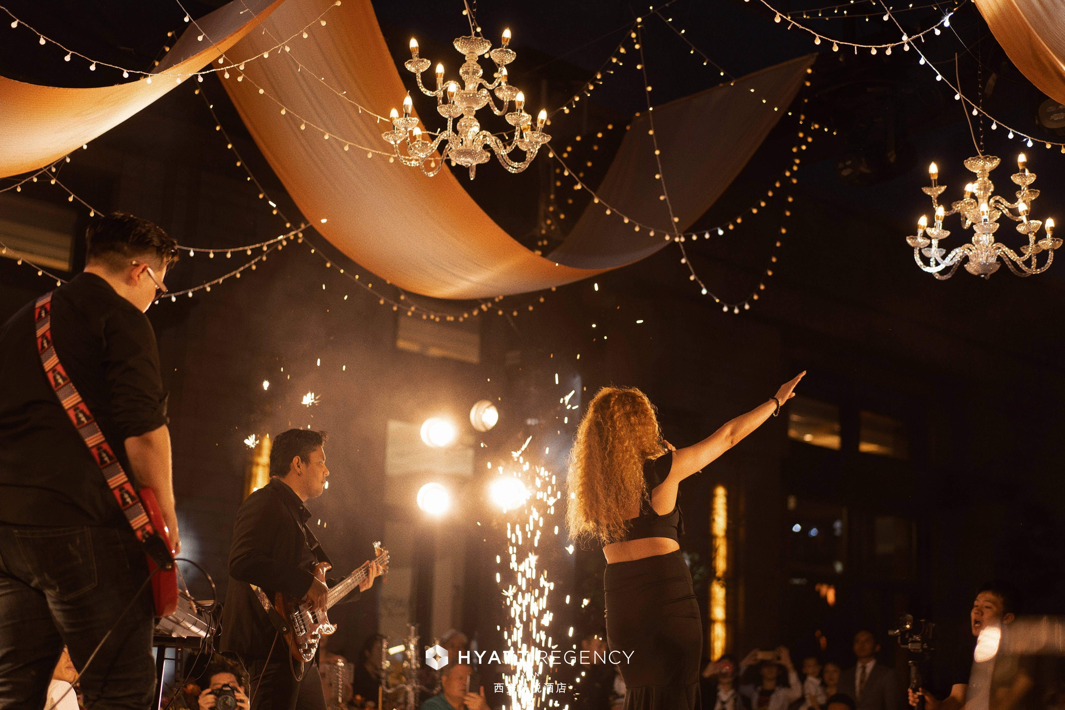 悦见廊桥 西安凯悦酒店携手思普瑞私人婚礼定制举行2020夏季婚礼秀