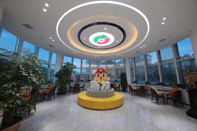 新发地产集团新总部视觉盛宴惊艳无与伦比