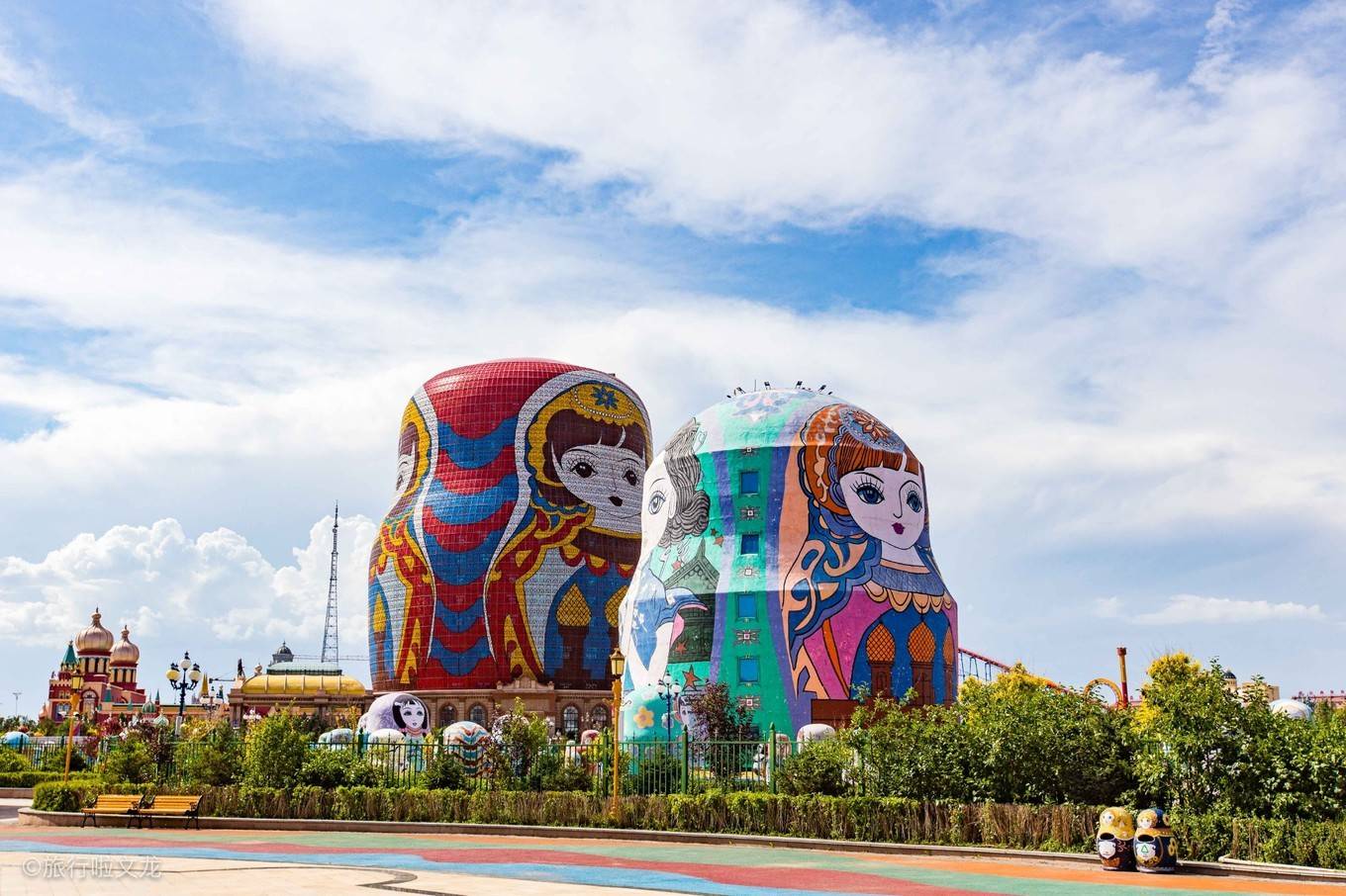 原创呼伦贝尔草原旅行,到满洲里就来到套娃景区,从没见过这么多套娃