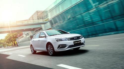 助力宁波市消费促进月100台吉利帝豪作为终极消费大奖正式交车