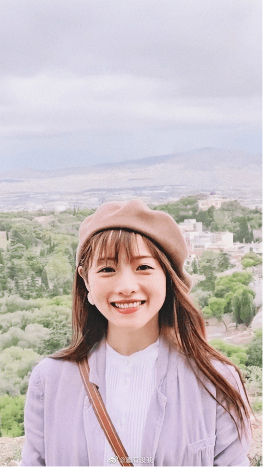 原创明星疯狂打call的贝雷帽法典石原里美超爱随便谁带都又美又嫩