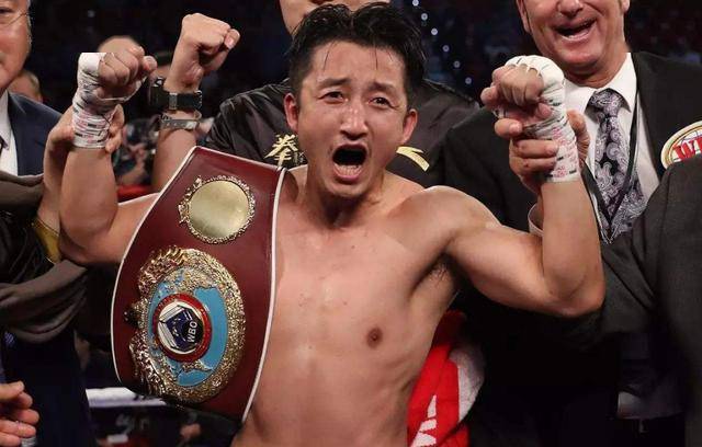 拳王邹市明的妻子,因"挺胸照"走红,网友:邹市明有福了_手机搜狐网