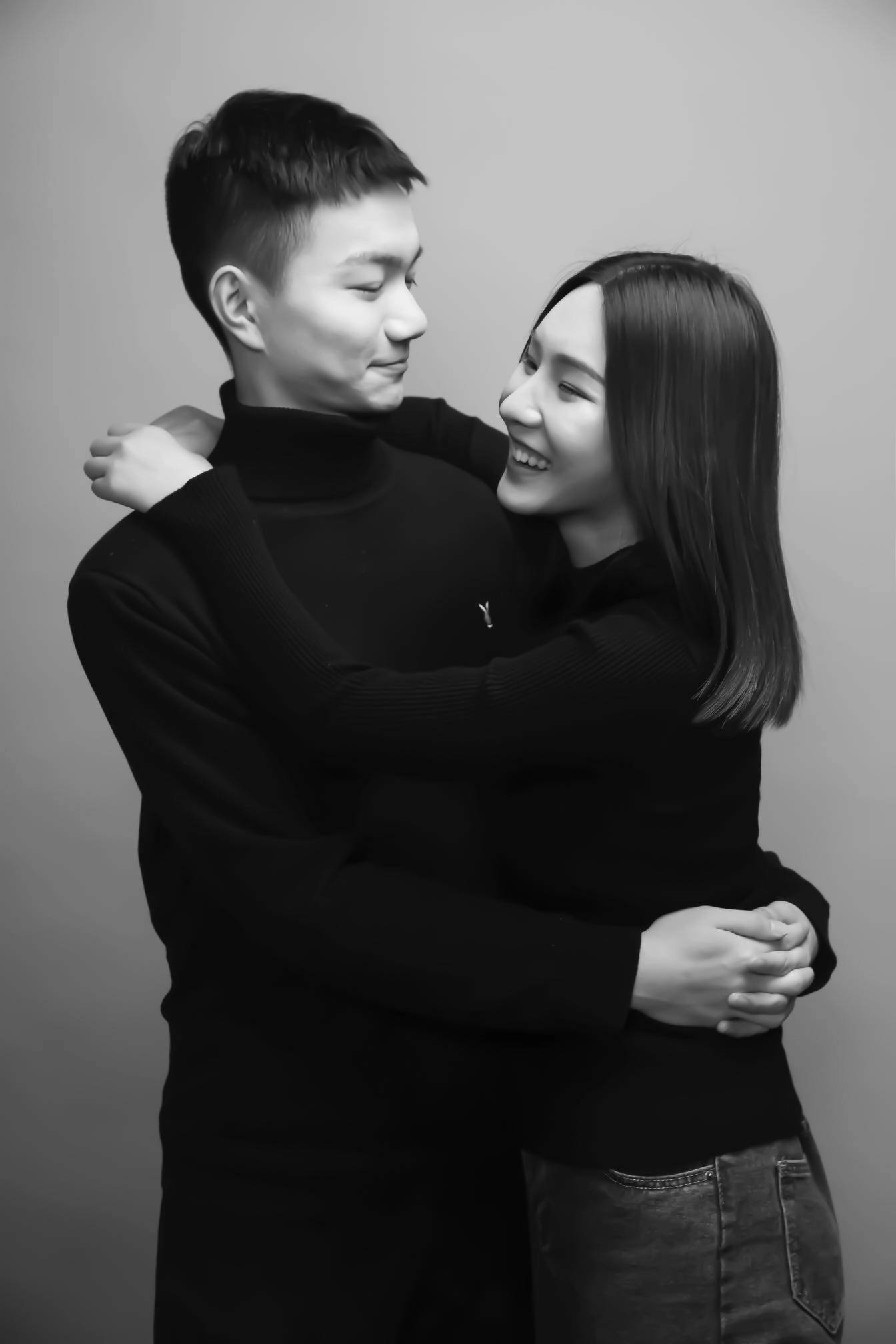 情侣暧昧轻写 注:店内有空调