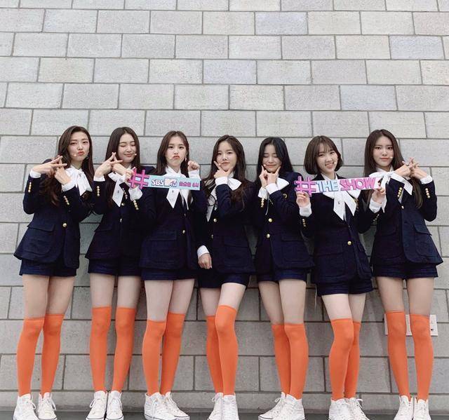 apink的新姐妹团weeekly 要像apink一样持续很长时