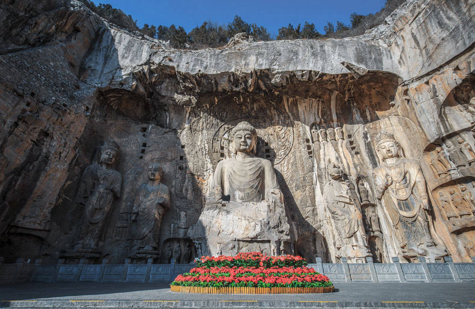 必去的景點有哪些小編為大家整理了一下洛陽旅遊景點有豐富的人文景觀