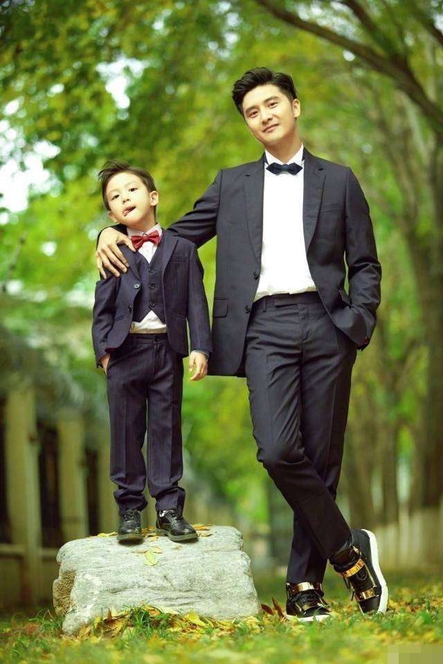 原创田亮9岁儿子"总裁脸",颜值一路飙升,网友:专挑父母的优点长