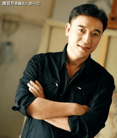 他是最被忽视的老戏骨,出道24年甘当绿叶,如今苦尽甘来老来得子_张晞