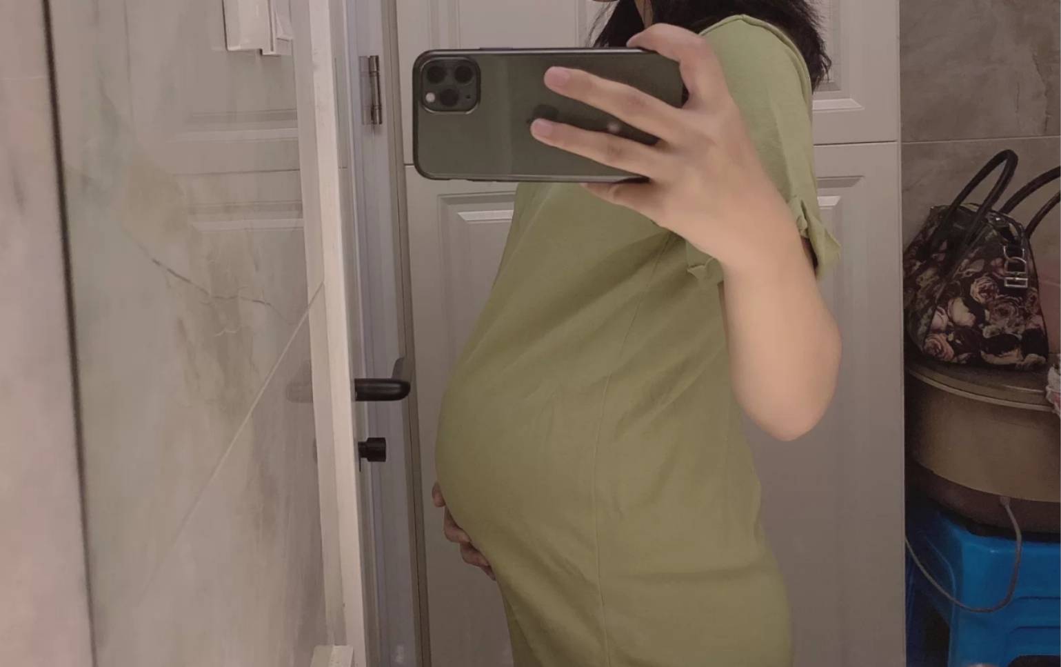 怀孕肚子照片真实图片图片