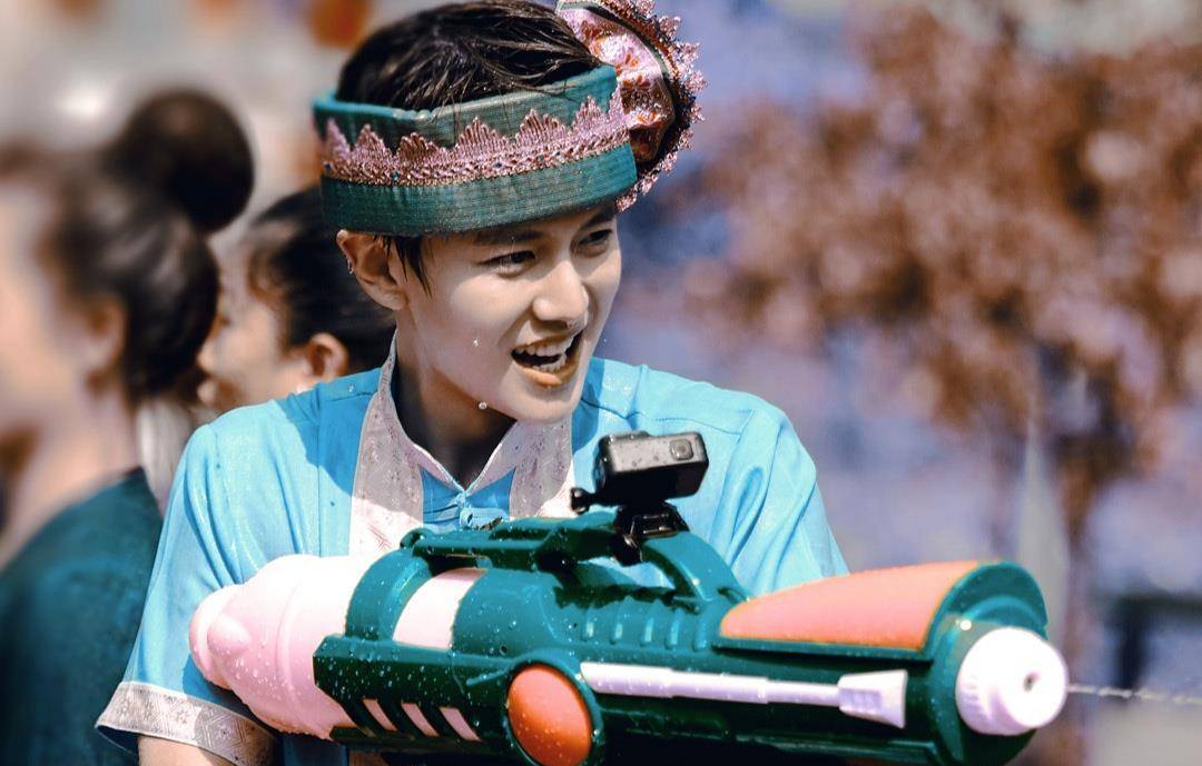 笑容感染力真强任嘉伦笑起来就没他跨不过去的坎