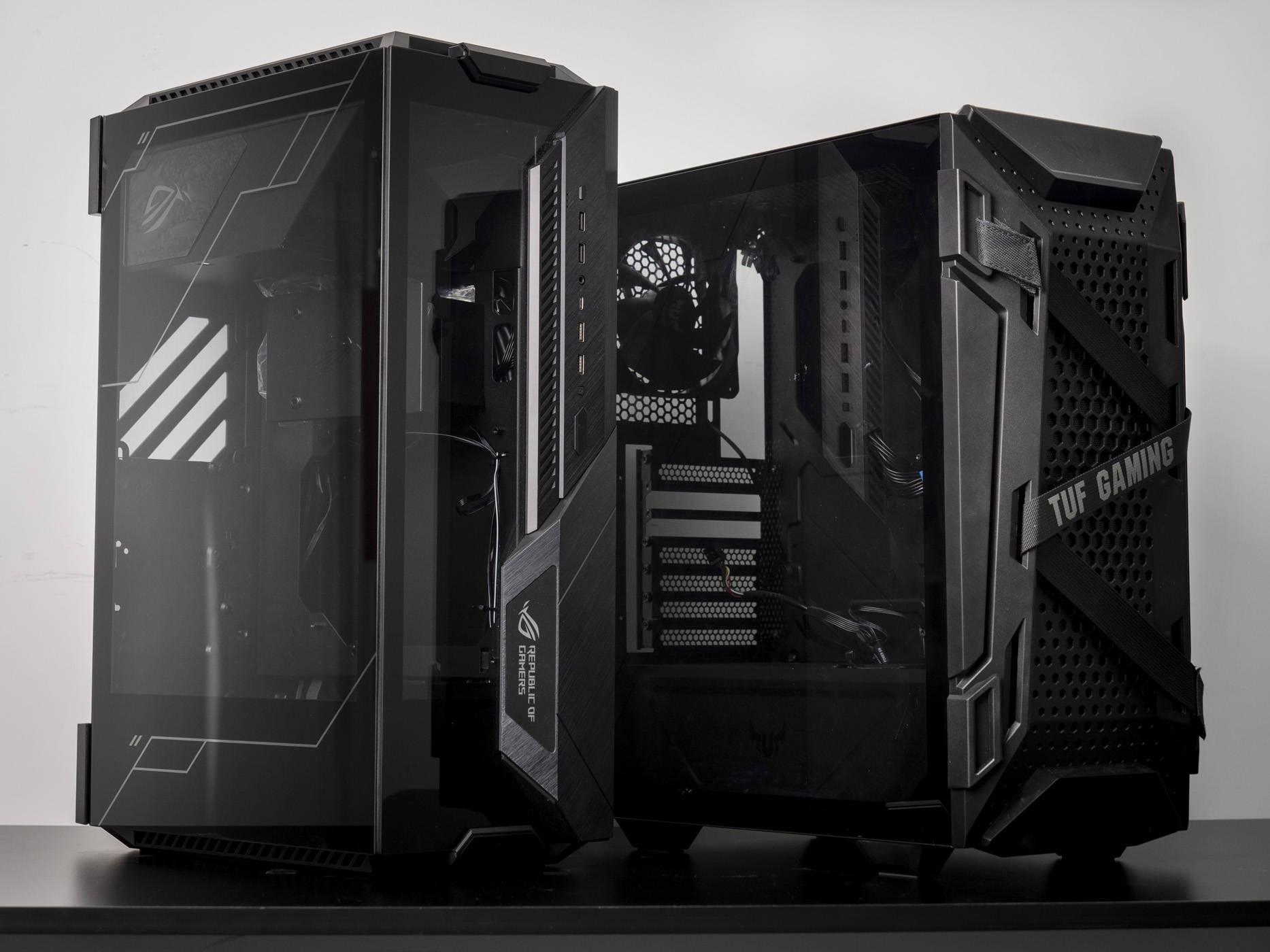 另类的itx机箱以战为名的华硕rogz11