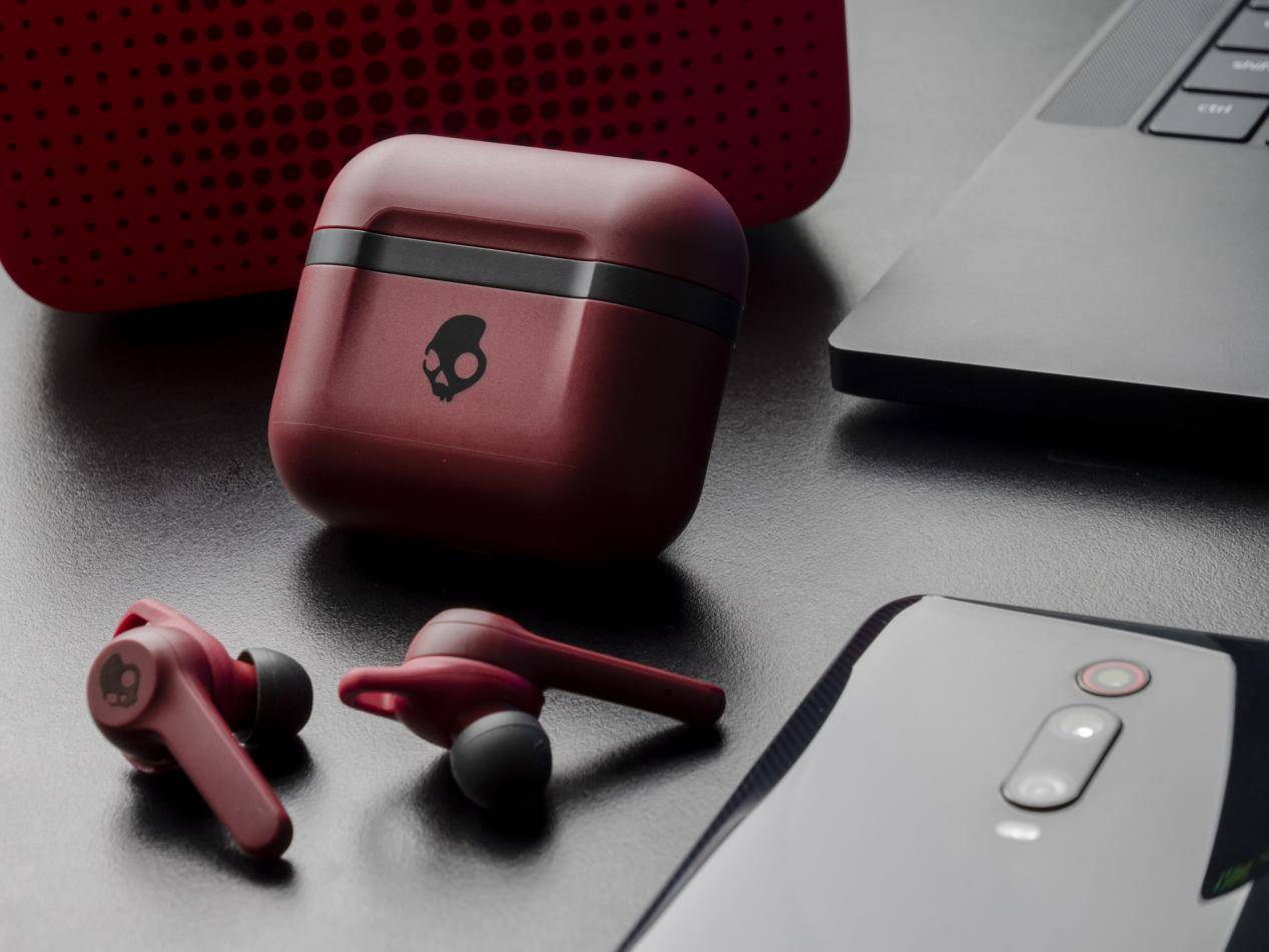 以潮流和年轻为卖点skullcandyindyevo能否抓住你眼球