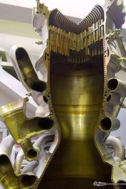 液氢液氧火箭发动机图片