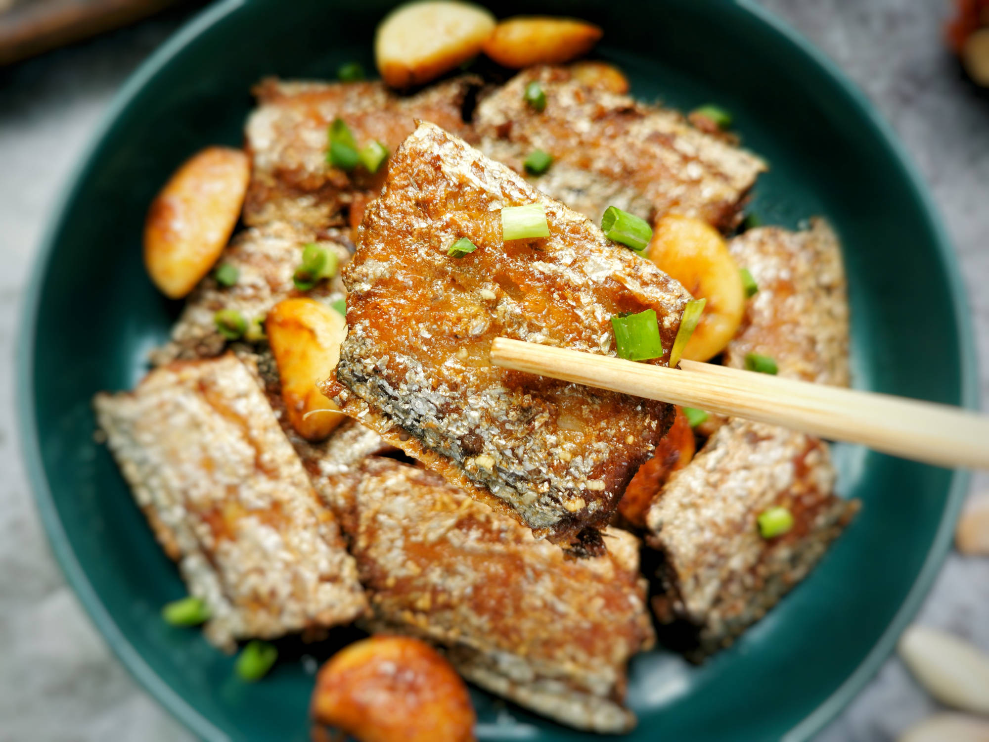 带鱼好吃有窍门记住这3点鱼肉鲜嫩无腥味不松散不油腻