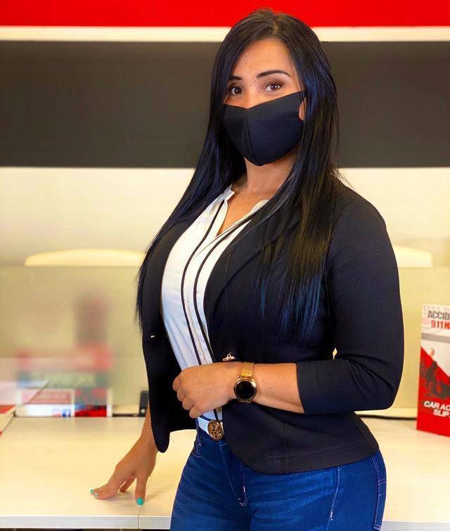 委内瑞拉美女lileidydelgado有着成熟的魅力