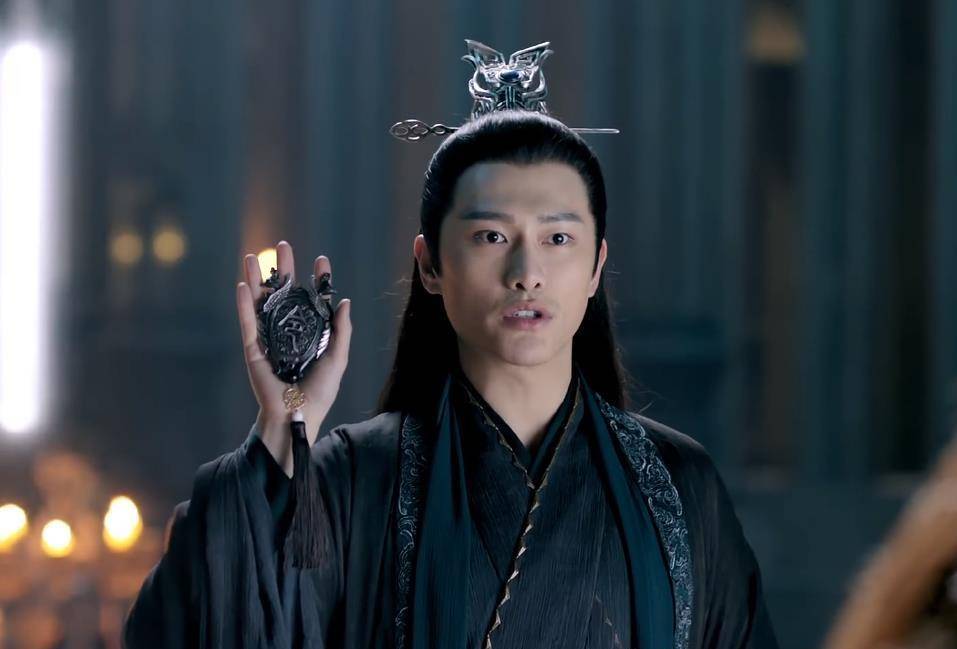 琉璃美人煞:天墟堂主是离泽宫副宫主?和褚璇玑同族,乃修罗转世_禹司凤