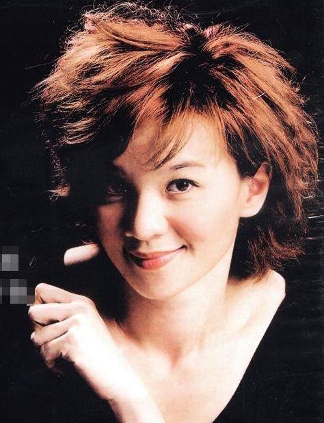 原创从红极一时的"歌后"到被全网抵制,柯以敏如何将自己"作"死的