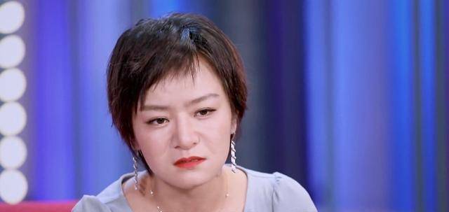 原创思文程璐回应离婚:中年夫妻,"分床睡"可以,但要掌握几个尺度