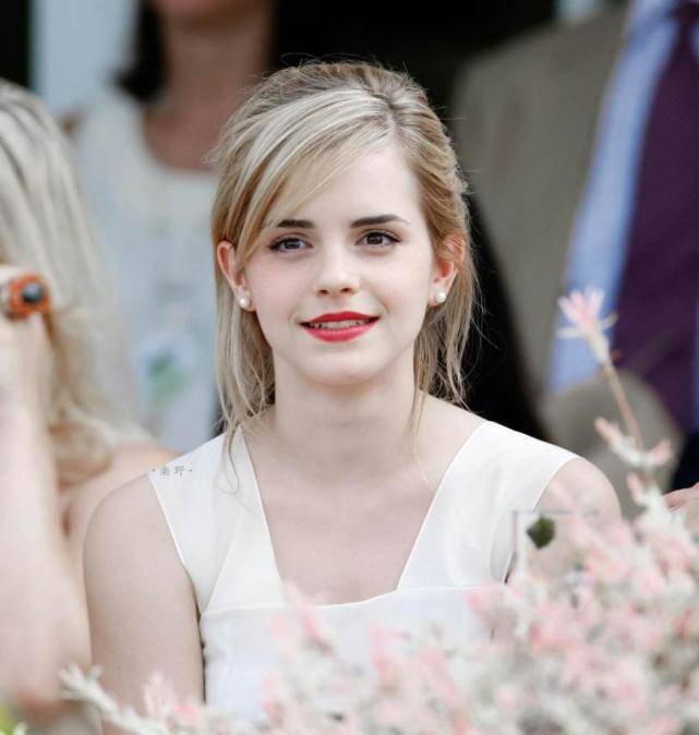 《哈利·波特》系列无论是小说还是电影,都有很高的国际知名度,直到