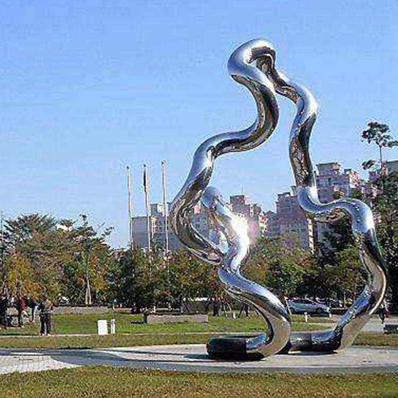 广场景观雕塑设计的三大要素