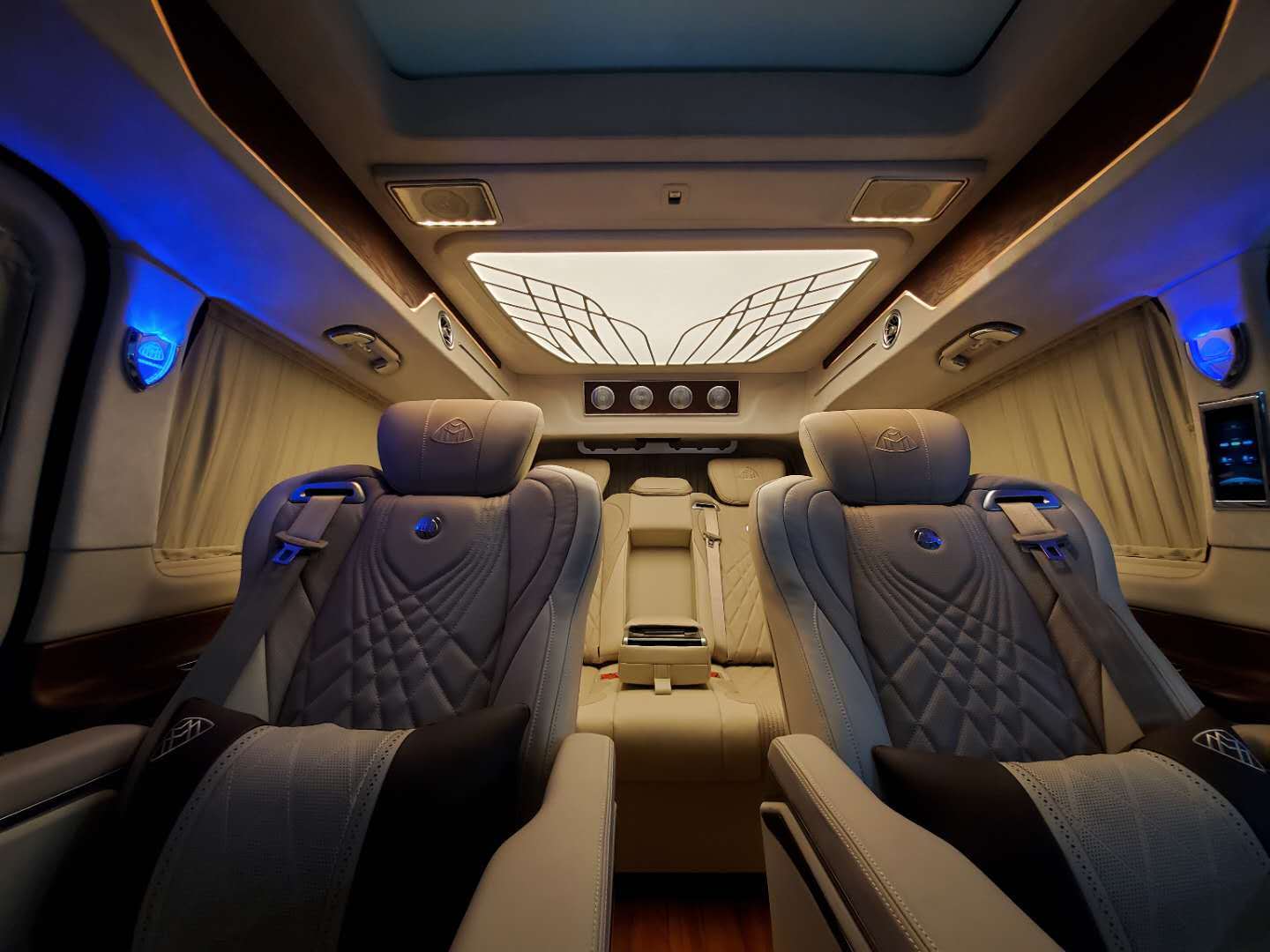 2020款奔驰迈巴赫vs980超奢华内饰设计