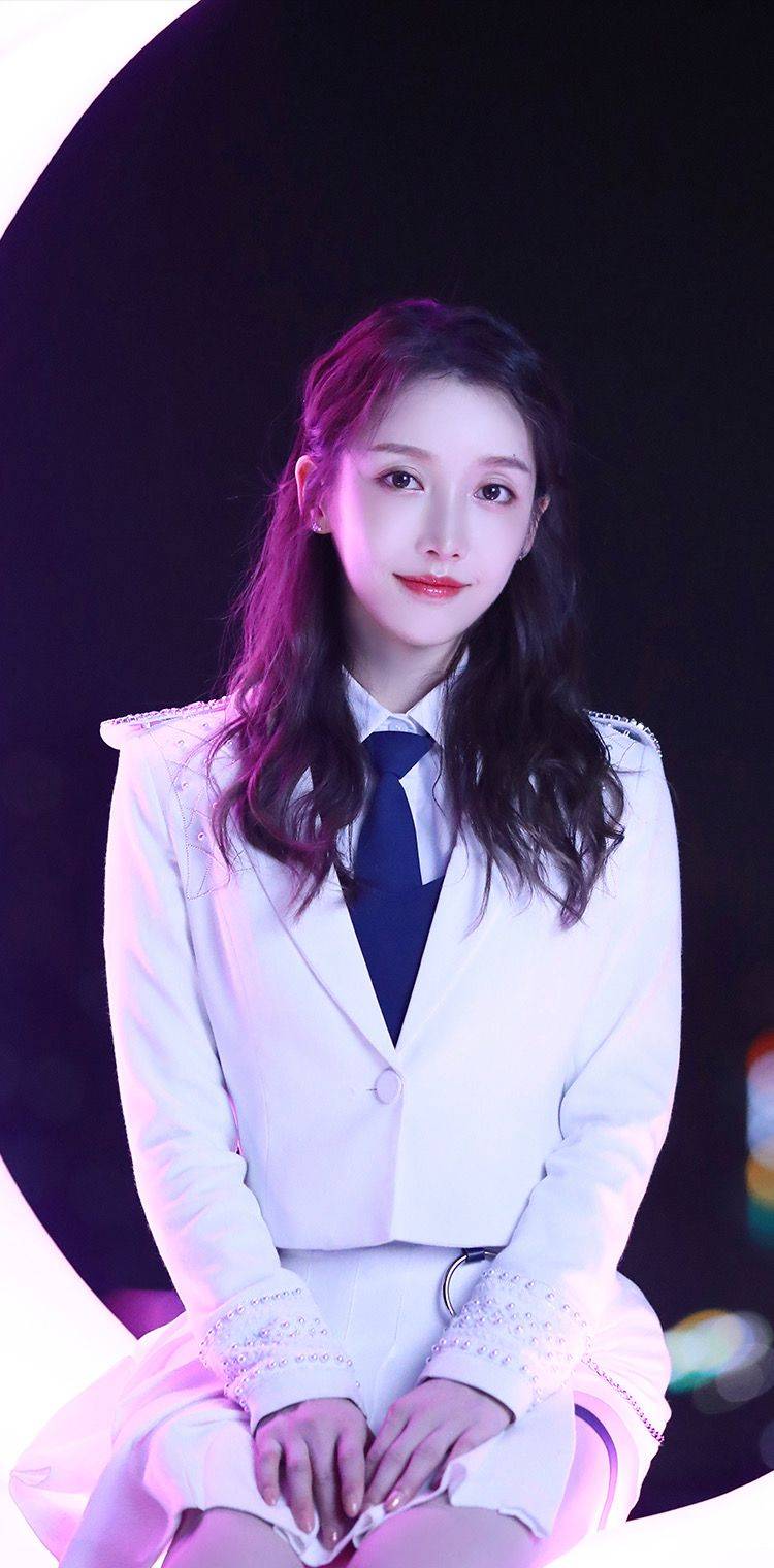 姜贞羽她留下了传奇而故事仍在继续