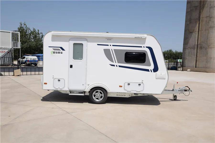 10万以内买房车可能吗?看看这款新车,2种布局能够满足3-4人住宿