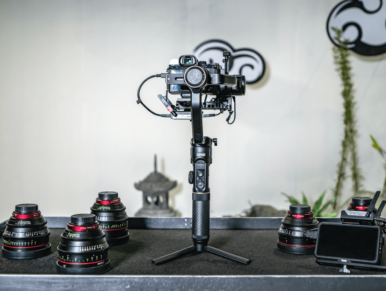 真价格屠夫智云云鹤2s稳定器来袭重新定义摄影工具