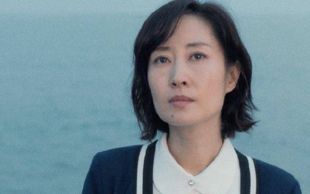 《白色月光》刘敏涛饰演的"杨雁"手段比"顾佳"还高,吊打小三