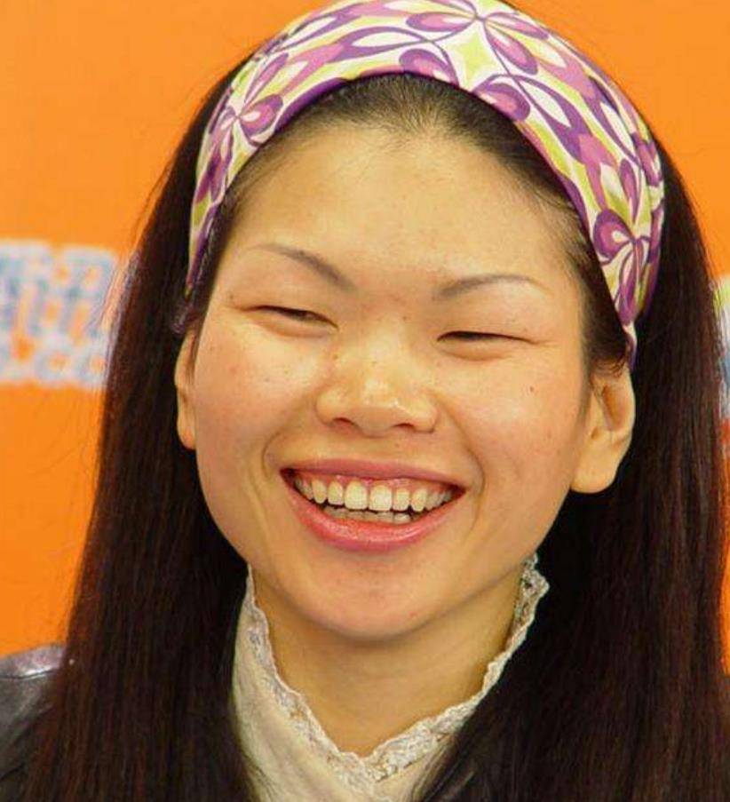 首席名模吕燕&儿子——中国那么多富豪,吕燕怎么嫁给老外了?