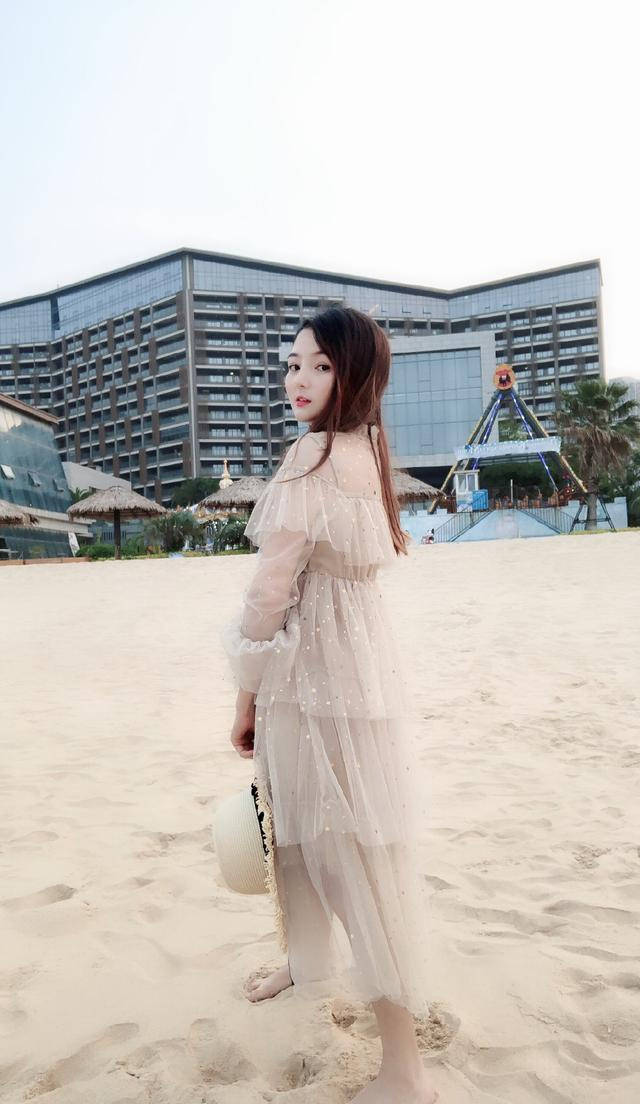 28岁1米35黄韵伊长相甜美惹人爱,网友:长得美比身高重要_手机搜狐网